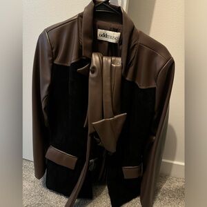 ODD MUSE belted leather and suede blazer. Brown and black